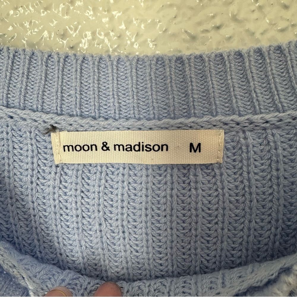 Moon & Madison Light Blue Knit Beach Sweater Coverup Lightweight Boho Beachy M - Picture 3 of 4